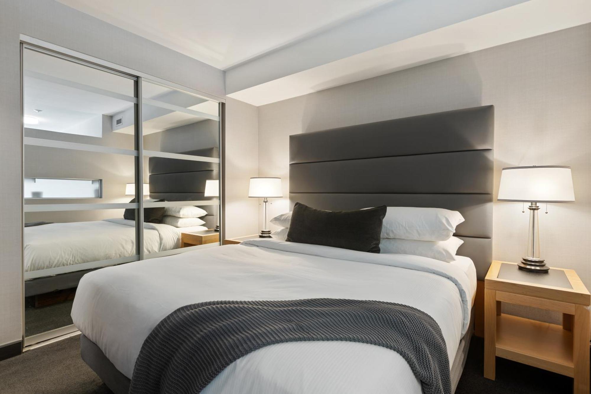 Soho 5*